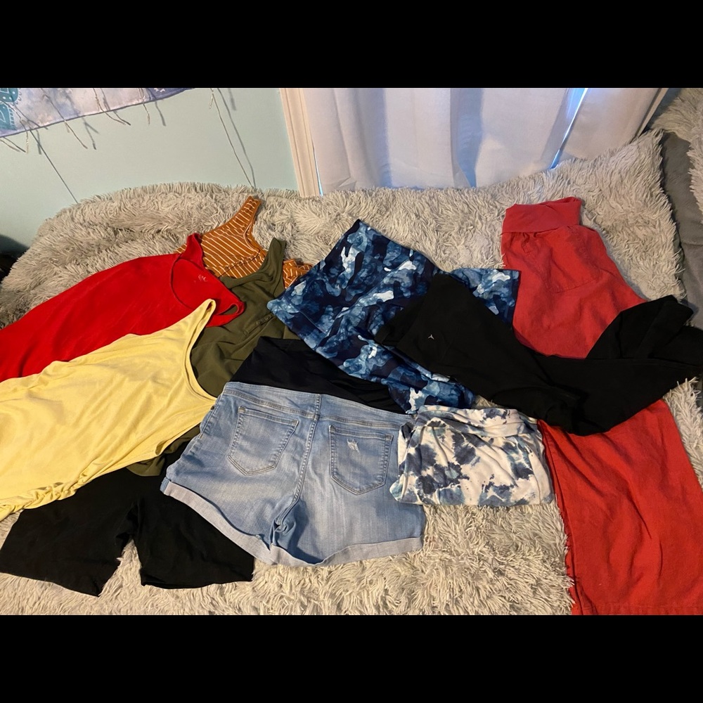 Maternity Bundle - pants, shorts, tanks